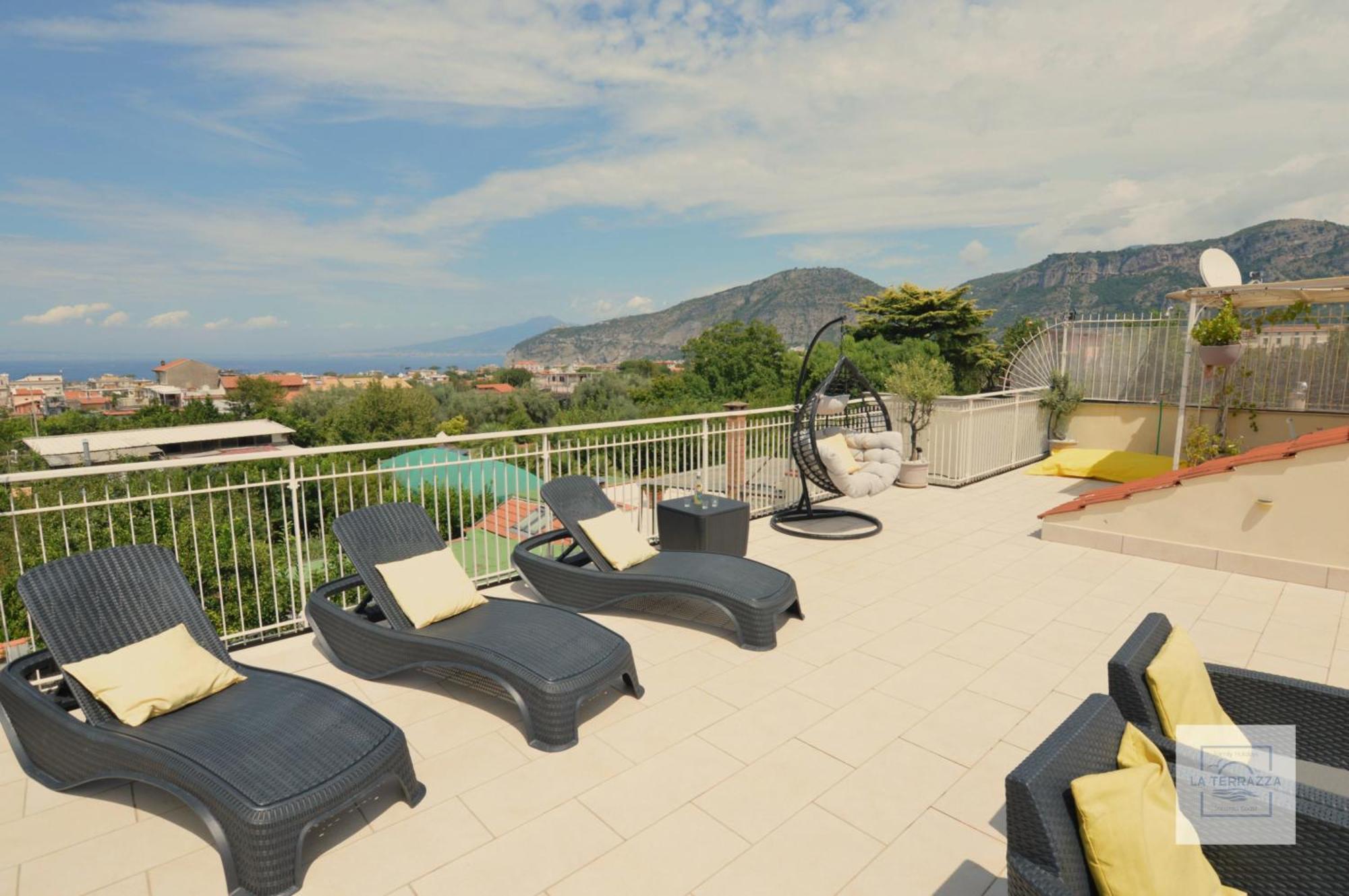 La Terrazza Family Holidays - Sorrento Coast Sant'Agnello Exteriör bild